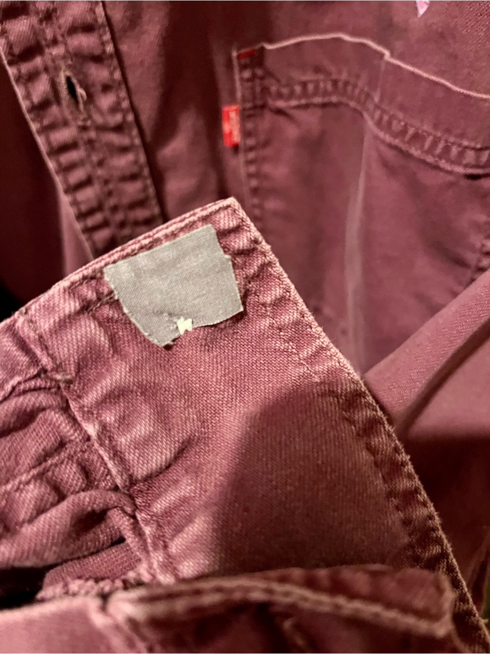 Vintage Levi's Men's Maroon Button-Up Shirt Jacket - Picture 11 of 12